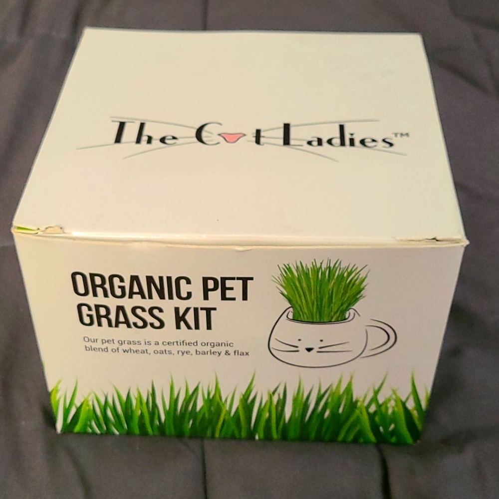 Organic pet grass kit